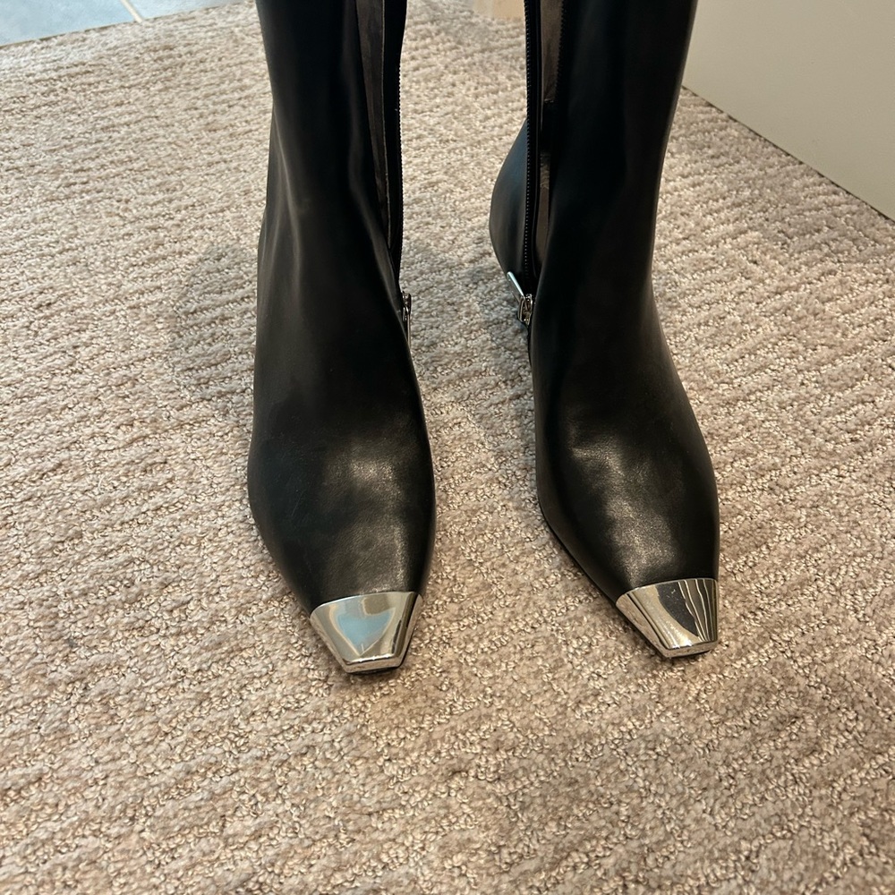 Elegant Black Leather Boots with Silver Accents